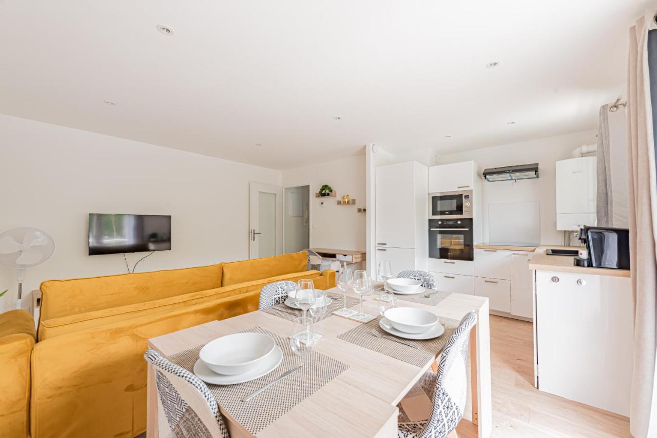 Le Petit Cozy Home - Mayvenn Saint-Thibault-des-Vignes Buitenkant foto
